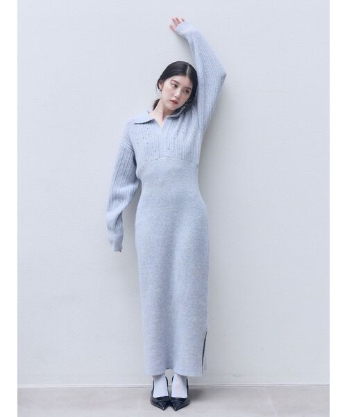 LAGUNAMOON（ラグナムーン）の「ケーブルビジューIラインニットワンピース（ワンピース・レディース・ベージュ/ブルー/ブラウン・MEDIUM/SMALL）」の8枚目の写真