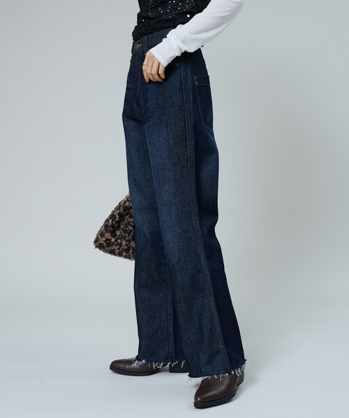 FREAK'S STORE（フリークスストア）の「USAコットン ブーツカットデニムパンツ（デニムパンツ・レディース・サックスブルー/ネイビー/ダークネイビー・MEDIUM/SMALL）」の20枚目の写真