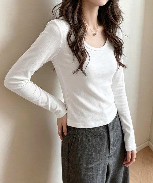 Miniministore（ミニミニストア）の「Uネック長袖カットソー韓国風コンパクトT（Tシャツ/カットソー・レディース・ホワイト/ブラック/グレー/ブラウン/ライトグレー/ネイビー・FREE）」の11枚目の写真