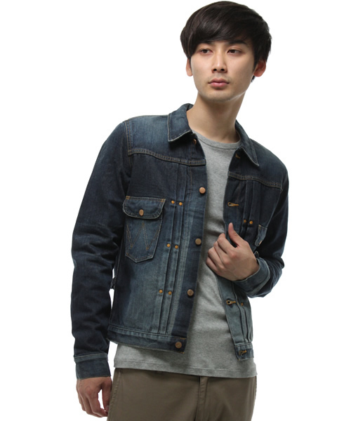 AMERICAN RAG CIE（アメリカンラグシー）の「デニムジャケット　WRA-S9096-126（デニムジャケット・メンズ・ネイビー・SMALL/MEDIUM/LARGE）」の4枚目の写真