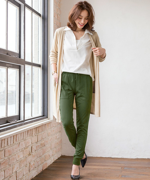 Pierrot（ピエロ）の「ポンチ素材ジョガーパンツ（その他パンツ・レディース・ネイビー/ブラック/カーキ/チャコールグレー・M/L）」の13枚目の写真