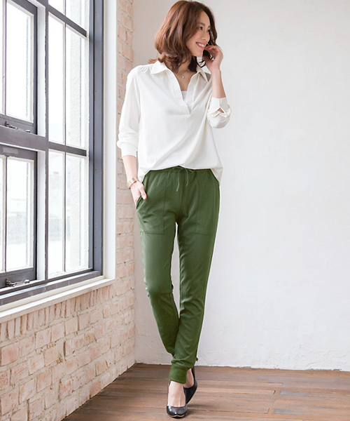 Pierrot（ピエロ）の「ポンチ素材ジョガーパンツ（その他パンツ・レディース・ネイビー/ブラック/カーキ/チャコールグレー・M/L）」の14枚目の写真