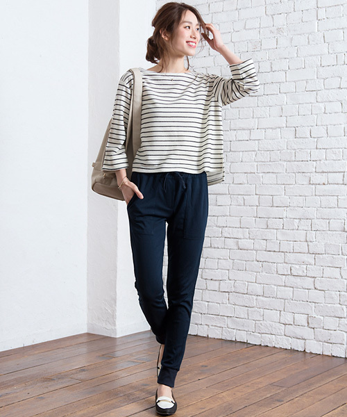 Pierrot（ピエロ）の「ポンチ素材ジョガーパンツ（その他パンツ・レディース・ネイビー/ブラック/カーキ/チャコールグレー・M/L）」の15枚目の写真