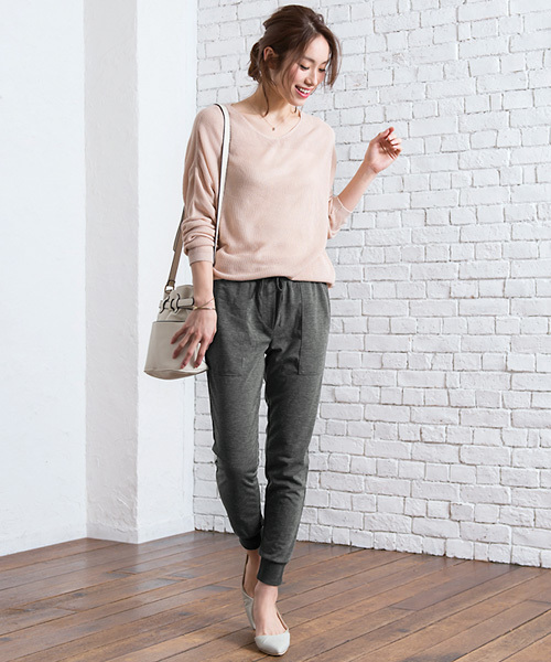 Pierrot（ピエロ）の「ポンチ素材ジョガーパンツ（その他パンツ・レディース・ネイビー/ブラック/カーキ/チャコールグレー・M/L）」の16枚目の写真