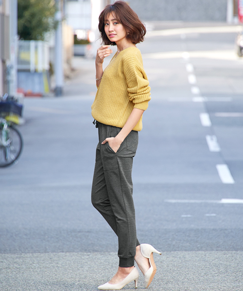 Pierrot（ピエロ）の「ポンチ素材ジョガーパンツ（その他パンツ・レディース・ネイビー/ブラック/カーキ/チャコールグレー・M/L）」の19枚目の写真