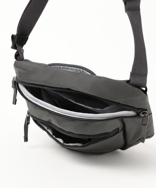 ARC'TERYX（アークテリクス）の「ARC'TERYX / MAKA 2（ボディバッグ/ウエストポーチ・メンズ・ブラック/ブルー系その他/ブラック系その他/グリーン系その他4/インディゴブルー/サックスブルー・ONE SIZE）」の19枚目の写真