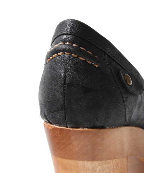 LOVE GIRLS MARKET（ラブ ガール マーケット）の「AMIモカパンプス（パンプス・レディース・オフホワイト/ブラウン/ブラック・LARGE/MEDIUM）」の10枚目の写真