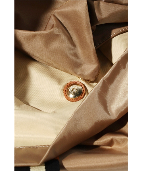 SHIPS for women（シップスフォーウィメン）の「OROBIANCO:OSTRIKA BIG（トートバッグ・レディース・ブラック/ベージュ・ONE SIZE）」の8枚目の写真