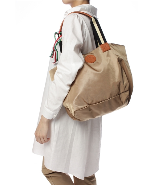 SHIPS for women（シップスフォーウィメン）の「OROBIANCO:OSTRIKA BIG（トートバッグ・レディース・ブラック/ベージュ・ONE SIZE）」の12枚目の写真
