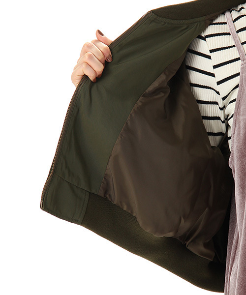 Honeys（ハニーズ）の「ショート丈リブブルゾン（ブルゾン・レディース・ブラック/カーキ/ピンク・L/M/LL）」の4枚目の写真