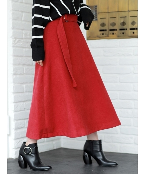 MURUA(ムルーア)の「ロングベルトミモレスカート(スカート・レディース・ブラック/ベージュ/レッド・1/2)」の1枚目の写真