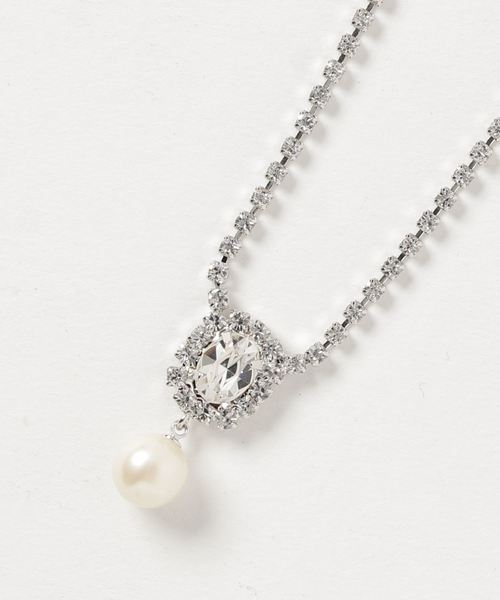 Dorry Doll（ドリードール）の「パール&ビジューヘッド ゴールドチェーンネックレス（ネックレス・レディース・ゴールド/シルバー・FREE）」の2枚目の写真