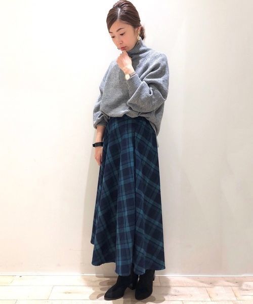 Editt by YECCA VECCA（エディットバイイェッカヴェッカ）の「・畦編みハイネックニットプルオーバー（ニット/セーター・レディース・ベージュ/オレンジ/ブルー/杢グレー・FREE）」の22枚目の写真