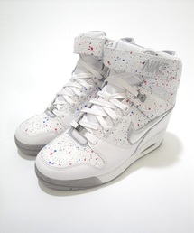 NIKE | 店舗限定 ナイキ ウィメンズ エア レボリューション スカイハイ インヒール NIKE WMNS AIR REVOLUTION SKY HI FW QS(スニーカー)