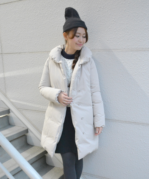 liflattie ships（リフラティ シップス）の「liflattie ships:ダウンコート ◇（ダウンジャケット/コート・レディース・ベージュ/ネイビー・ONE SIZE）」の12枚目の写真