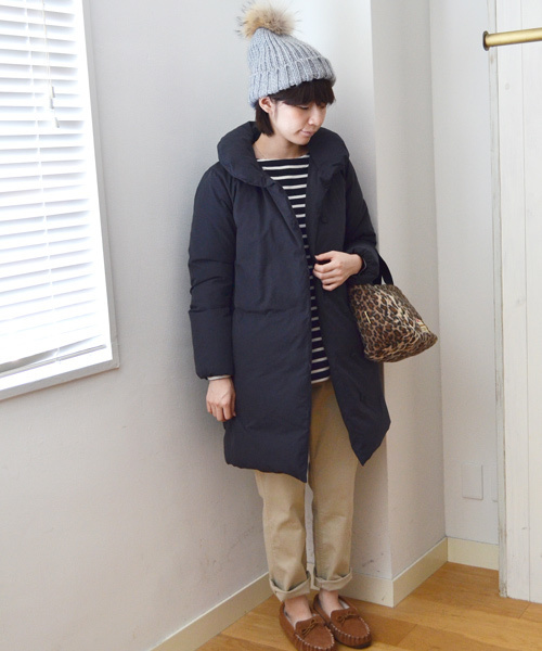 liflattie ships（リフラティ シップス）の「liflattie ships:ダウンコート ◇（ダウンジャケット/コート・レディース・ベージュ/ネイビー・ONE SIZE）」の10枚目の写真