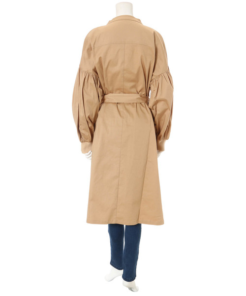 fifth(フィフス)の「ボリュームスリーブロングブルゾン(トレンチコート・レディース・ベージュ/カーキ・MEDIUM)」の4枚目の写真