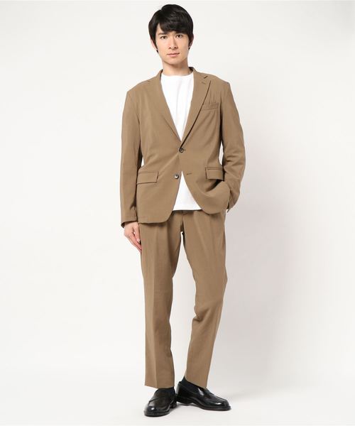 ADAM ET ROPE'（アダムエロペ）の「EVALET パッカブルセットアップ