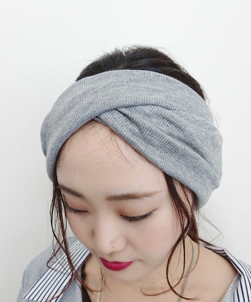 ヘアスタイルが決まらない日やアクセントに ヘアバンド ターバンのおしゃれアレンジ Zozotown