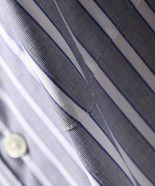 EDIFICE（エディフィス）の「BLUE STRIPE WIDE REGULAR（シャツ/ブラウス・メンズ・ライトブルー/サックスブルー/ブルー系その他・MEDIUM/SMALL/LARGE/FREE）」の21枚目の写真