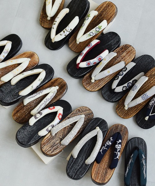 utatane(ウタタネ)の「選べる浴衣3点セット ニコアンティークオリジナル 国内染色 小袋帯(浴衣・レディース・レッド/ブラック系1/ブルー系1/ホワイト系1/ネイビー系1・FREE/L/S/XL)」の14枚目の写真