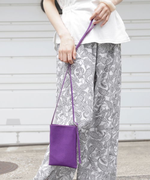 LOWRYS FARM（ローリーズファーム）の「ポーチショルダー　840239（ショルダーバッグ・レディース・ブラック/ブラウン/パープル/パイソン/ブラック系その他/ブラウン系その他/アイボリー・FREE）」の7枚目の写真