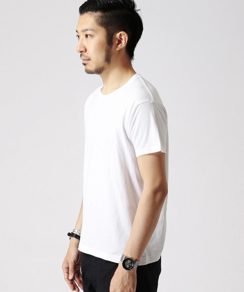 HANES(ヘインズ)の「○HANES / T-SHIRTS Japan Fit ジャパンフィット(2枚組)クルーネックTシャツ(Tシャツ/カットソー・メンズ・ホワイト・LARGE/X-LARGE/MEDIUM/SMALL)」の7枚目の写真