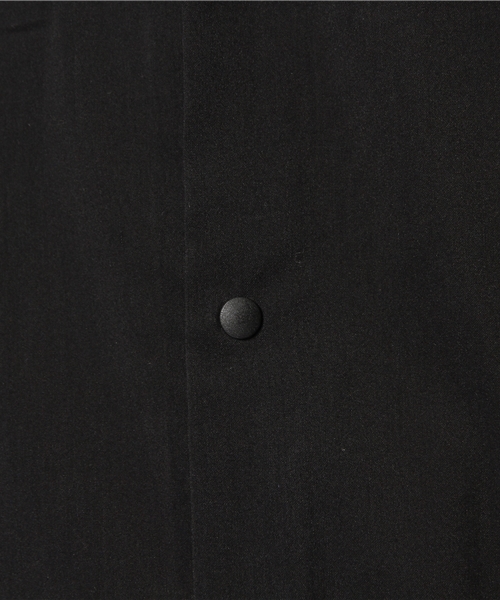 WHO'S WHO gallery（フーズフーギャラリー）の「【GIGGER】ドルマンシャツ（シャツ/ブラウス・メンズ・ブラック/ホワイト/ネイビー・FREE）」の8枚目の写真