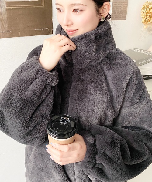 セール】ビッグシルエットスタンドカラーフェイクファーブルゾン