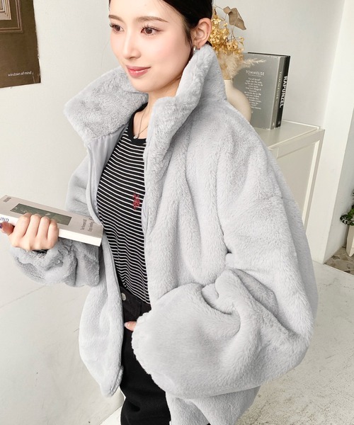 セール】ビッグシルエットスタンドカラーフェイクファーブルゾン