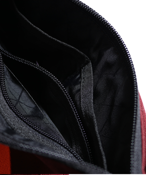 Guess（ゲス）の「GUESS/ゲス MENS BAGS サコッシュバッグ（ショルダー