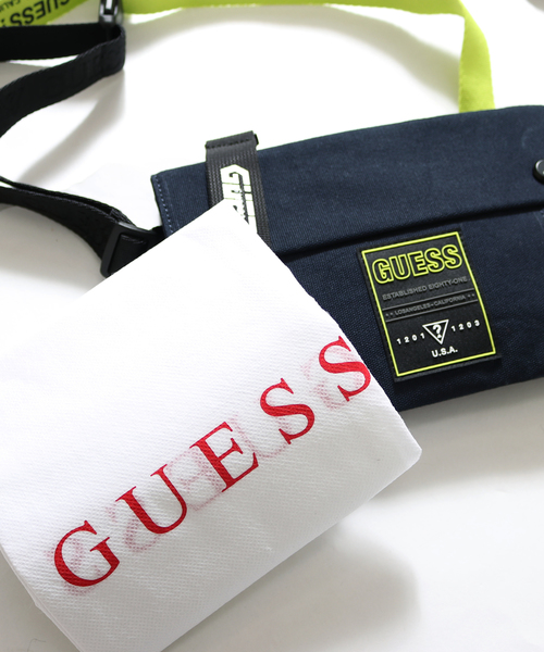 新品未使用GUESS ショルダーバッグ サコッシュ 保管袋付 Guess（ゲス）の「GUESS/ゲス MENS BAGS サコッシュバッグ
