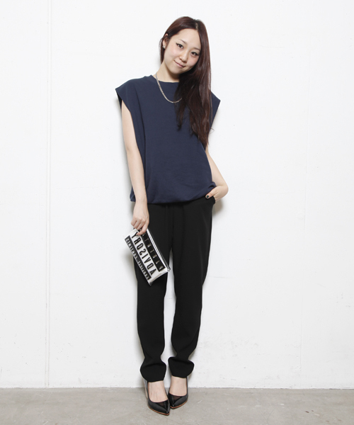 MIDWEST(ミッドウエスト)の「Aula Aila イージーパンツ(スラックス・レディース・ブラック・0/1)」の9枚目の写真