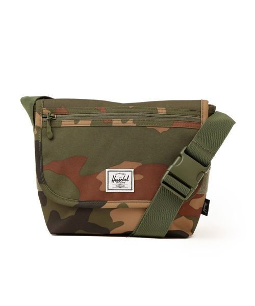 SHIPS（シップス）の「Herschel SupplyGRADE MESSENGER MINI（ショルダーバッグ）」 WEAR