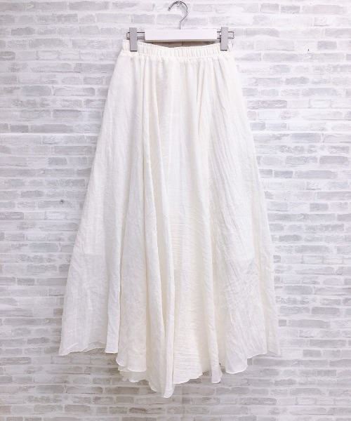 ap retro（アプレトロ）の「フレアボリュームロングスカート【ZOZOTOWN限定商品】（スカート・レディース・ブラック/ベージュ/ネイビー/オフホワイト・FREE）」の7枚目の写真