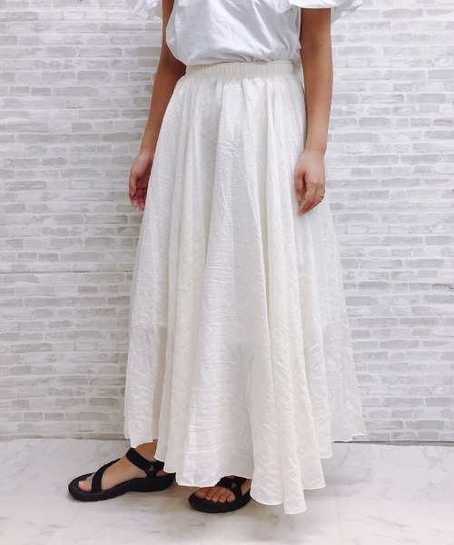 ap retro（アプレトロ）の「フレアボリュームロングスカート【ZOZOTOWN限定商品】（スカート・レディース・ブラック/ベージュ/ネイビー/オフホワイト・FREE）」の21枚目の写真