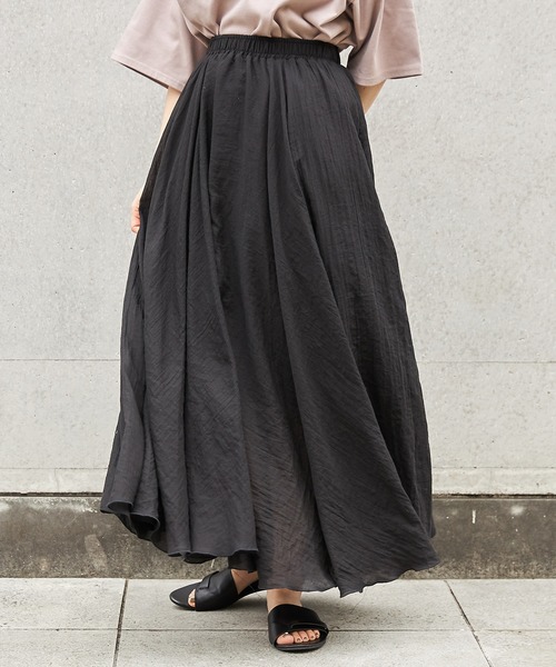 ap retro（アプレトロ）の「フレアボリュームロングスカート【ZOZOTOWN限定商品】（スカート・レディース・ブラック/ベージュ/ネイビー/オフホワイト・FREE）」の13枚目の写真