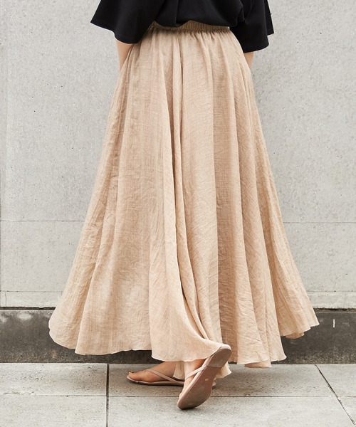 ap retro（アプレトロ）の「フレアボリュームロングスカート【ZOZOTOWN限定商品】（スカート・レディース・ブラック/ベージュ/ネイビー/オフホワイト・FREE）」の18枚目の写真