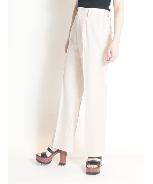 one way(ワンウェイ)の「センタープレスフレアPT(その他パンツ・レディース・ライトパープル/ベージュ/ライトブラウン・M/S)」の3枚目の写真