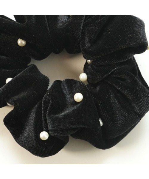 flower（フラワー）の「スノーパールシュシュ（シュシュ・レディース・ブラック/ベージュ/アイボリー・FREE）」の11枚目の写真