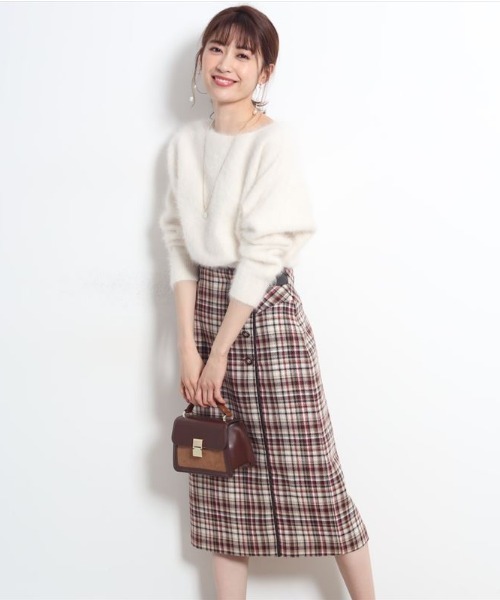 【ハムちゃん】Apuweiser-riche パイピングナロースカート Apuweiser-riche（アプワイザーリッシェ）の「配色パイピング