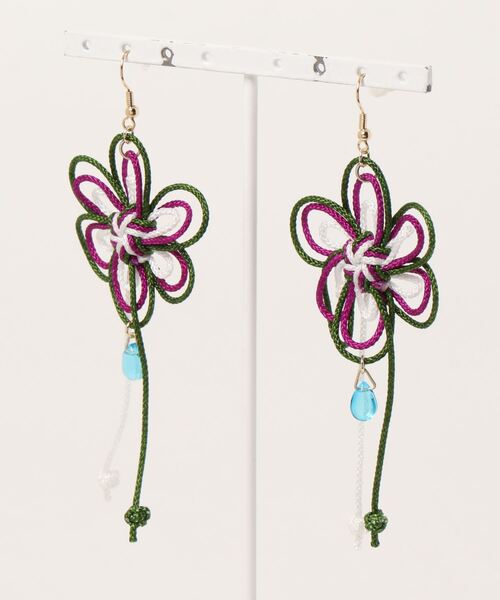 カヤ（カヤ）の「【カヤ】組み花ピアス（ピアス（両耳用）・レディース・エンジ/ブルー/モスグリーン・FREE）」の2枚目の写真