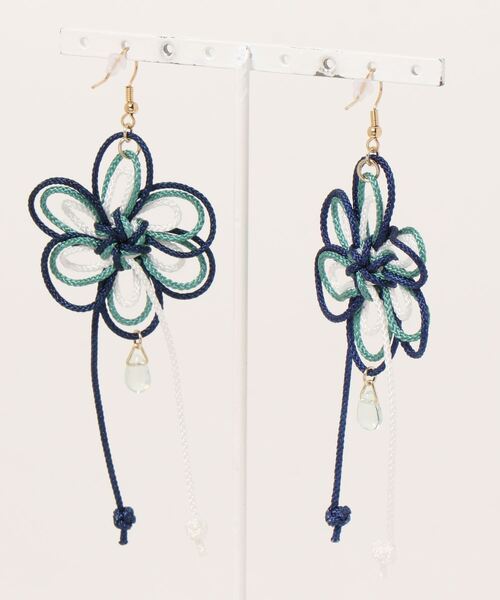 カヤ（カヤ）の「【カヤ】組み花ピアス（ピアス（両耳用）・レディース・エンジ/ブルー/モスグリーン・FREE）」の5枚目の写真