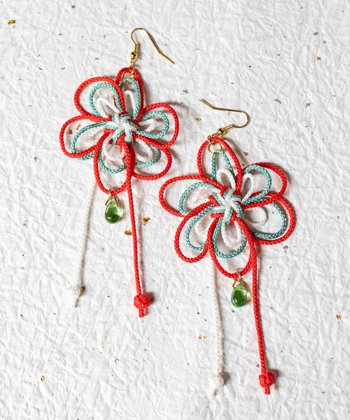 カヤ（カヤ）の「【カヤ】組み花ピアス（ピアス（両耳用）・レディース・エンジ/ブルー/モスグリーン・FREE）」の3枚目の写真