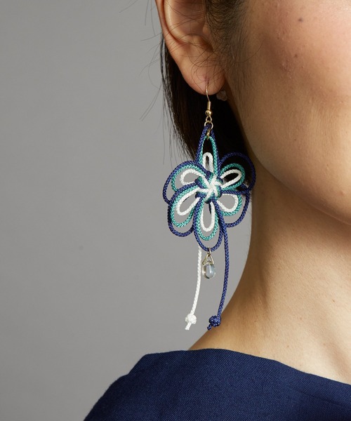 カヤ（カヤ）の「【カヤ】組み花ピアス（ピアス（両耳用）・レディース・エンジ/ブルー/モスグリーン・FREE）」の7枚目の写真