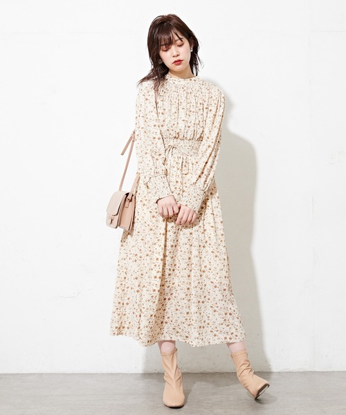natural couture（ナチュラルクチュール）の「シャーリング使いおしゃれワンピース（ワンピース・レディース・ピンクベージュ/その他3/その他2/サックスブルー/その他1・FREE）」の20枚目の写真