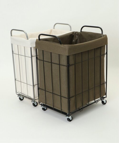 LBC（エルビーシー）の「折りたためるランドリースクエアバスケット　キャスター付き53L（ランドリーグッズ・レディース・ダークグリーン/オフホワイト/ブラック/グレー・FREE）」の17枚目の写真