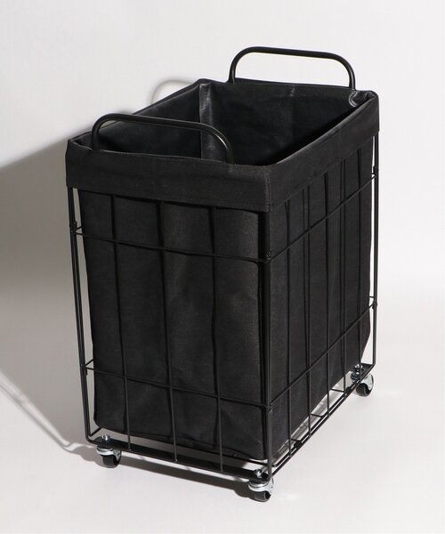 LBC（エルビーシー）の「折りたためるランドリースクエアバスケット　キャスター付き53L（ランドリーグッズ・レディース・ダークグリーン/オフホワイト/ブラック/グレー・FREE）」の16枚目の写真