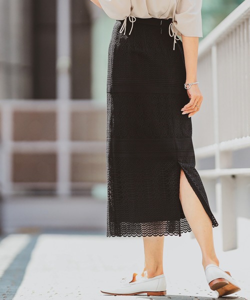 RIVE DROITE（リヴドロワ）の「クロシェ風レースナロースカート（スカート・レディース・ホワイト/ブラック・38/36）」の2枚目の写真