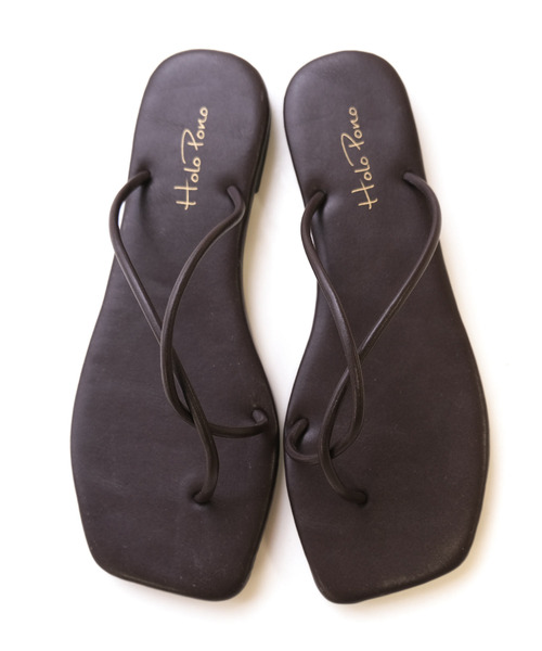 AmiAmi(アミアミ)の「クロスチューブストラップトングサンダル(サンダル・レディース・ブラック/ブラウン/アイボリー/キャメル・LL/S/M/L)」の13枚目の写真